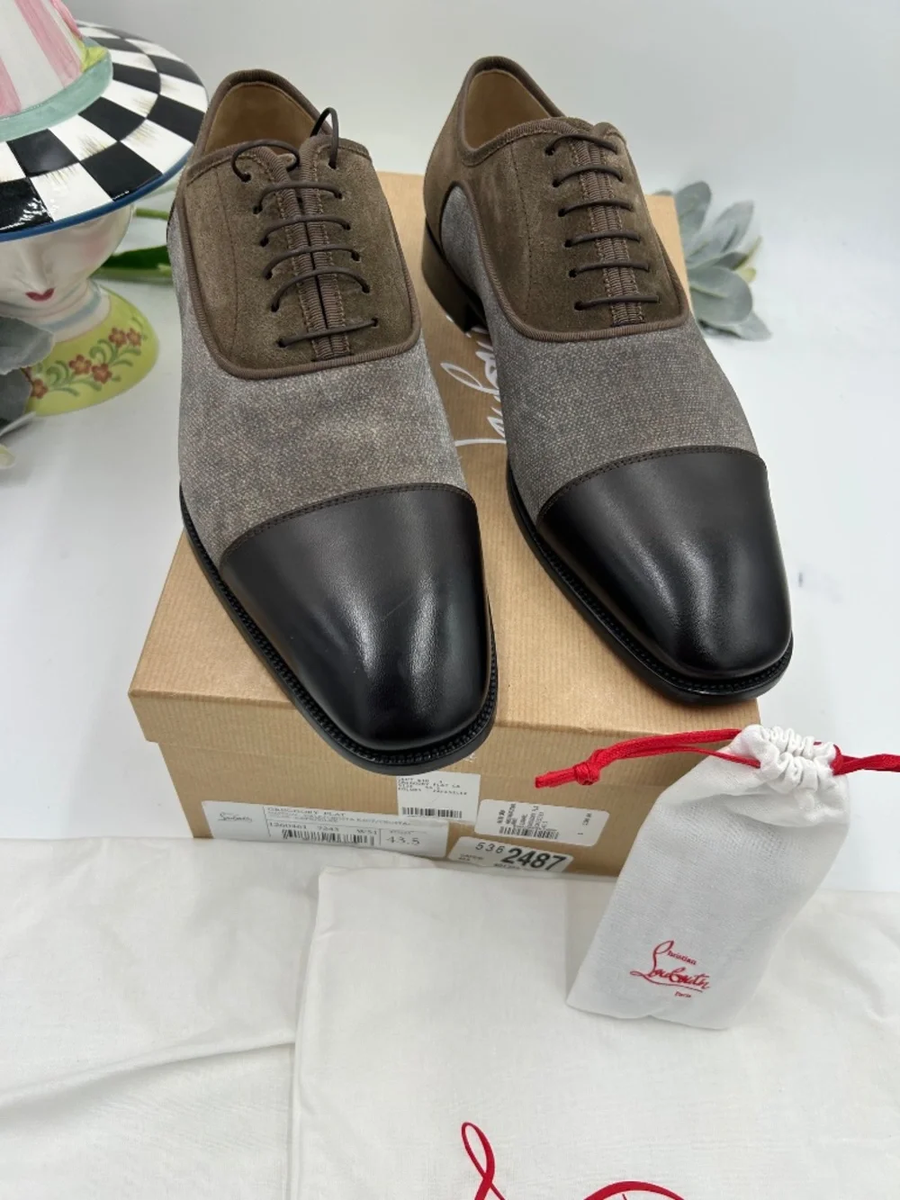 Men’s Christian Louboutin Greggory Mixed Media Oxford Shoes.  Size 43.5/10.5 US